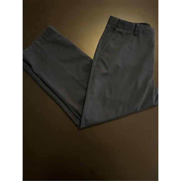 LL Bean Womens Size 37 Comfort Waist Navy 100% Cotton Pants #305 - Picture 1 of 4